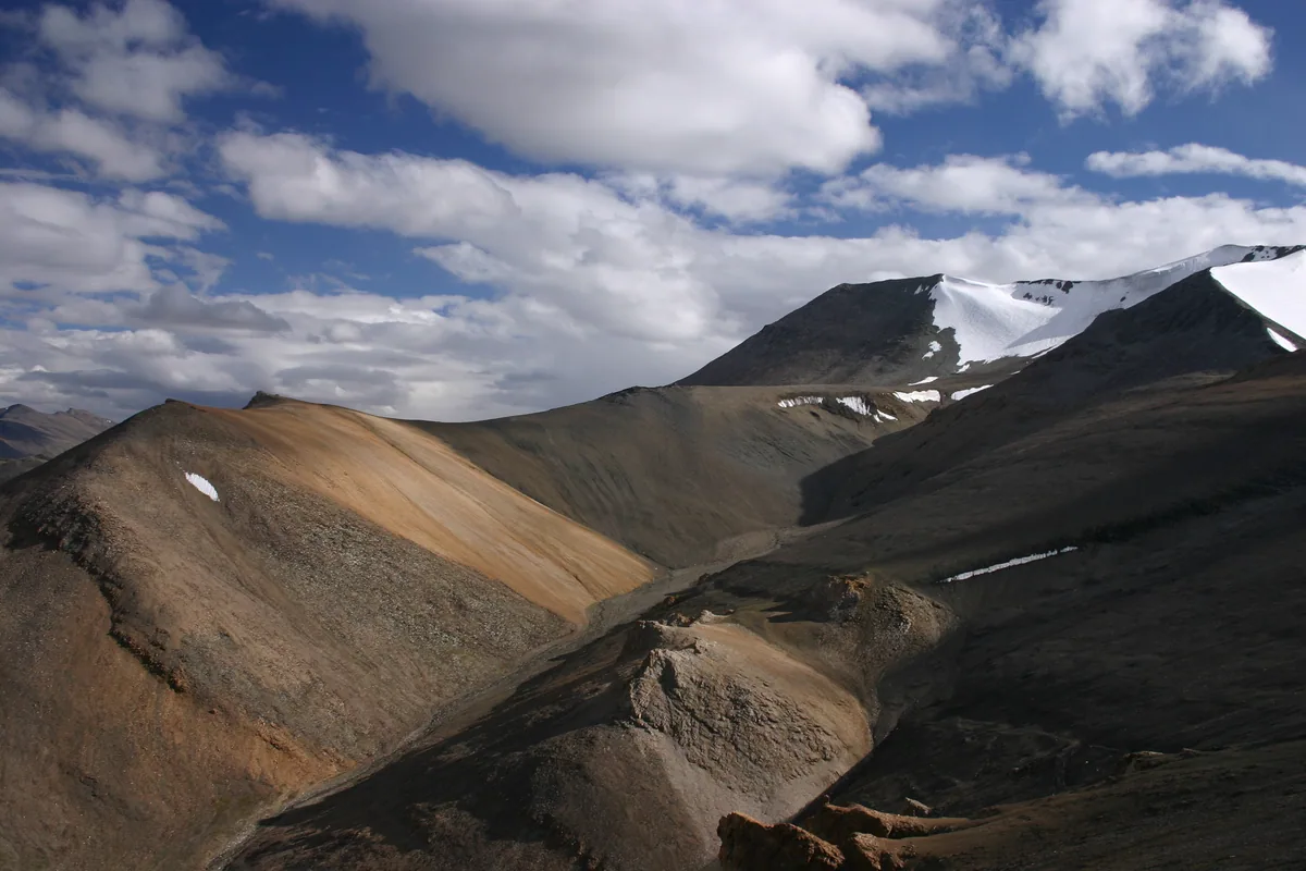 On the way to Khardungla